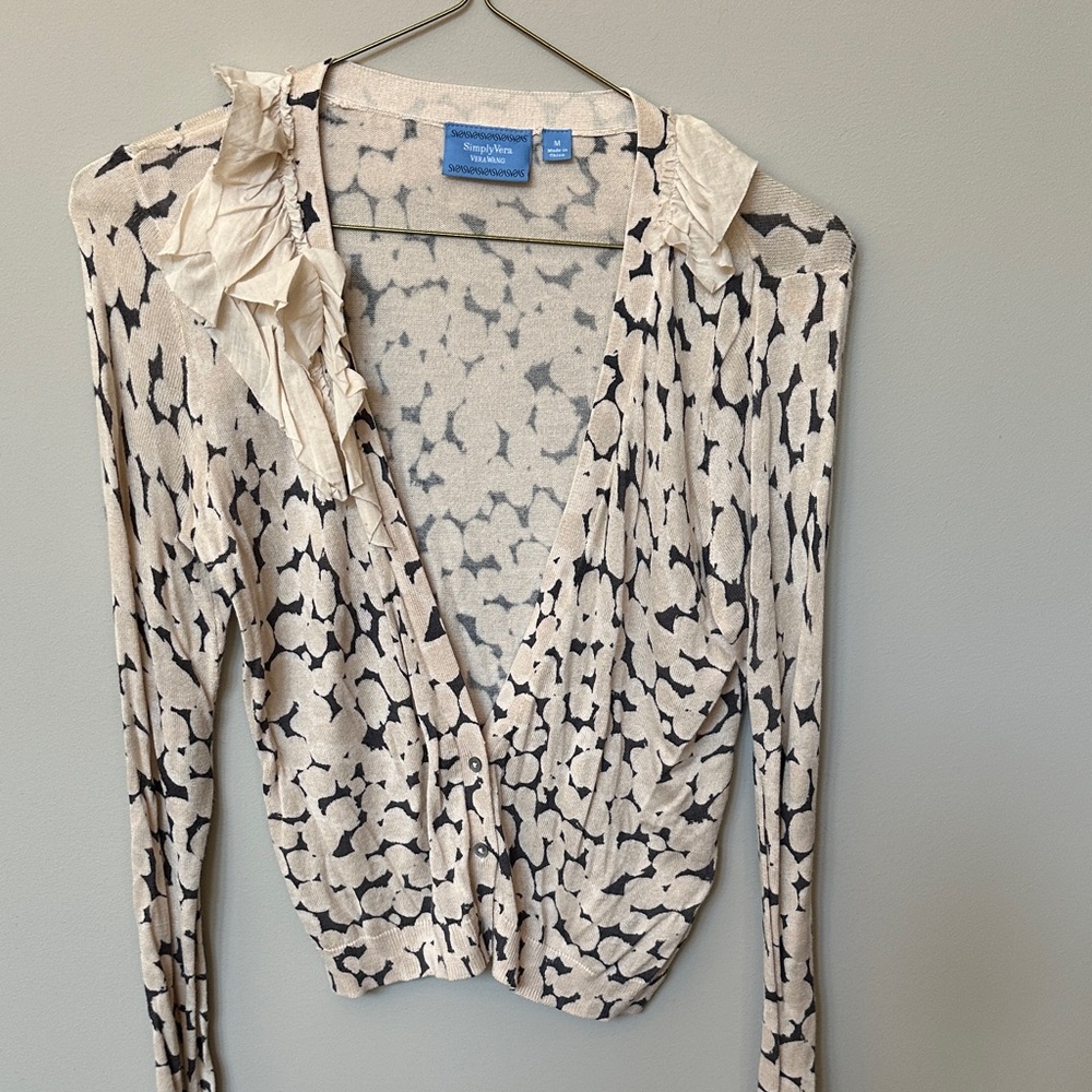 Simply Vera wang Cream and Black Abstract lightweight sweater